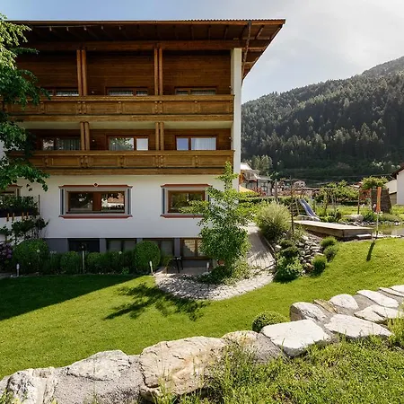 Hotel Garni Gemse 3*